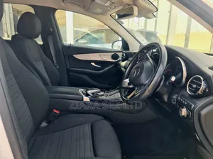 Mercedes-Benz GLC-Class 2018 White