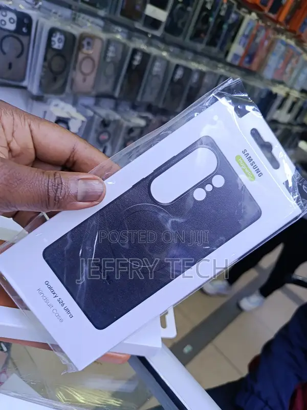 Samsung Galaxy S26 Ultra Kindsuit Case in the Wild!