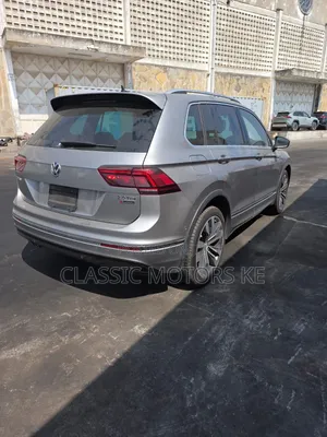Volkswagen Tiguan 2.0T SEL Premium R-Line AWD 4MOTION 2020 Gray
