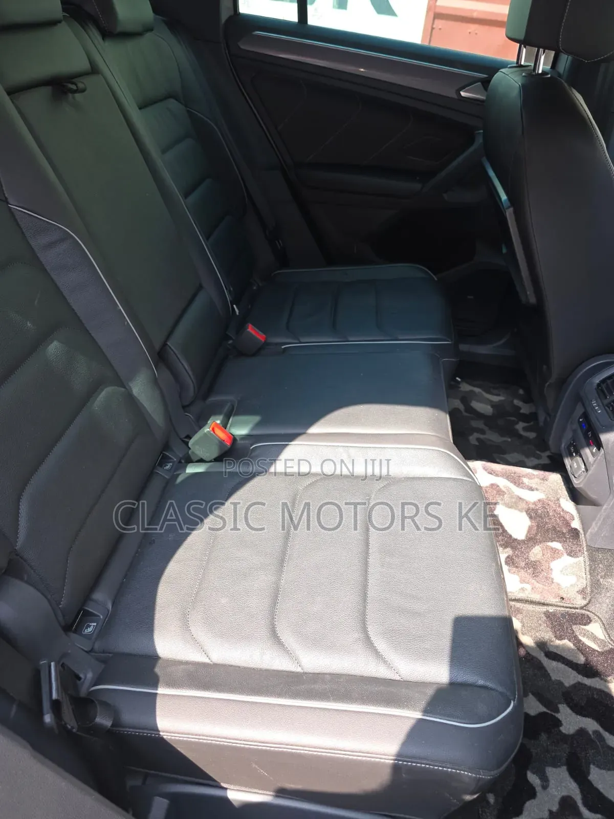 Volkswagen Tiguan 2.0T SEL Premium R-Line AWD 4MOTION 2020 Gray