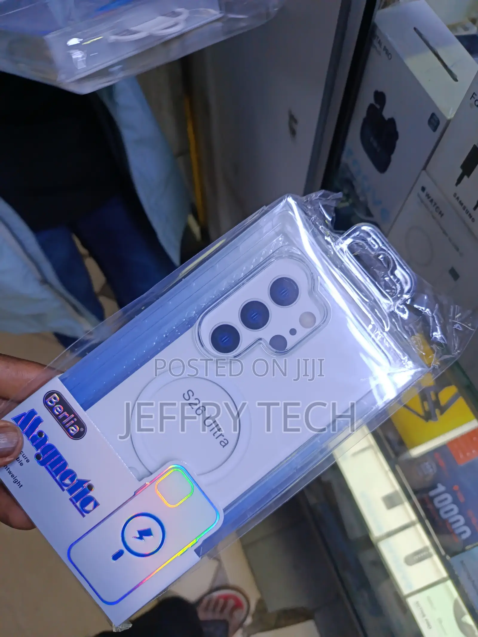 Magnetic Anti-Yellow Clear Phone Case Is to Samsung Galaxy S26 Ultra