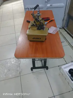 Overlock Sewing Machine With Table With Local Table
