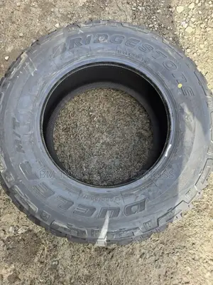 265 /65 R17 Brigstone Tyres (Mud Terrein) Indonesia.