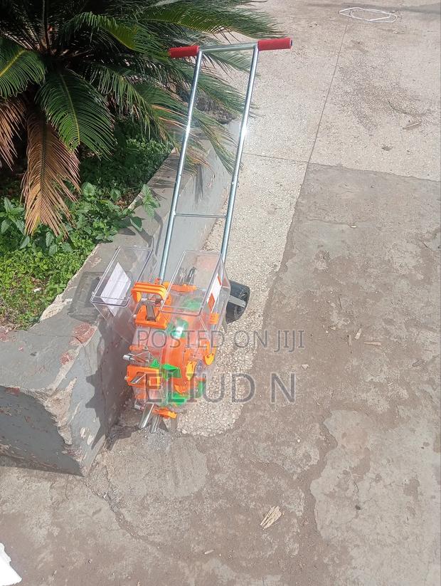 Manual Seed Planter Machine