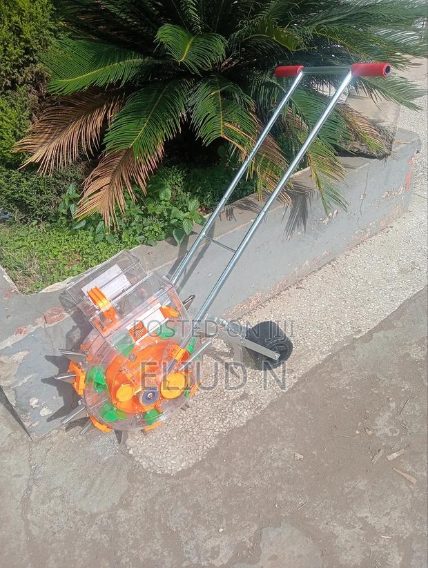 Efficient Double Seed Planter - main view