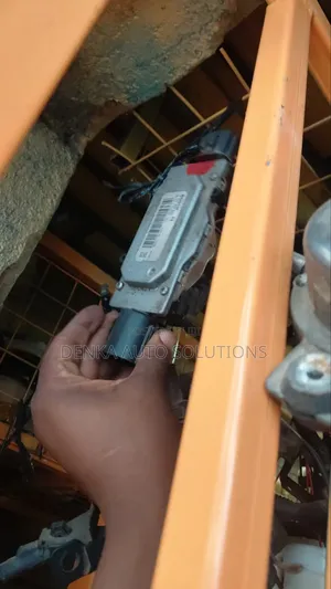 Mazda Axela Radiator Fan Control Module