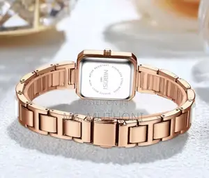 Beautiful Women's Analog Quartz Diamond Wrist Watch