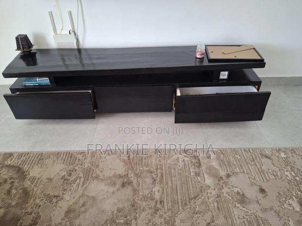6ft Modern Tv Stand – Spacious Storage, Good Condition - thumbnail 2