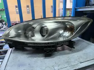 Mazda Premacy/Lafesta Xenon Headlights