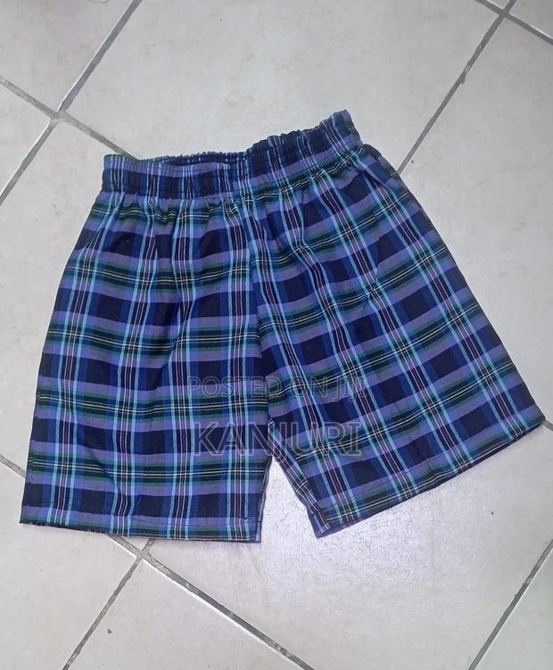 Stylish Shorts for Young and Old - thumbnail 5