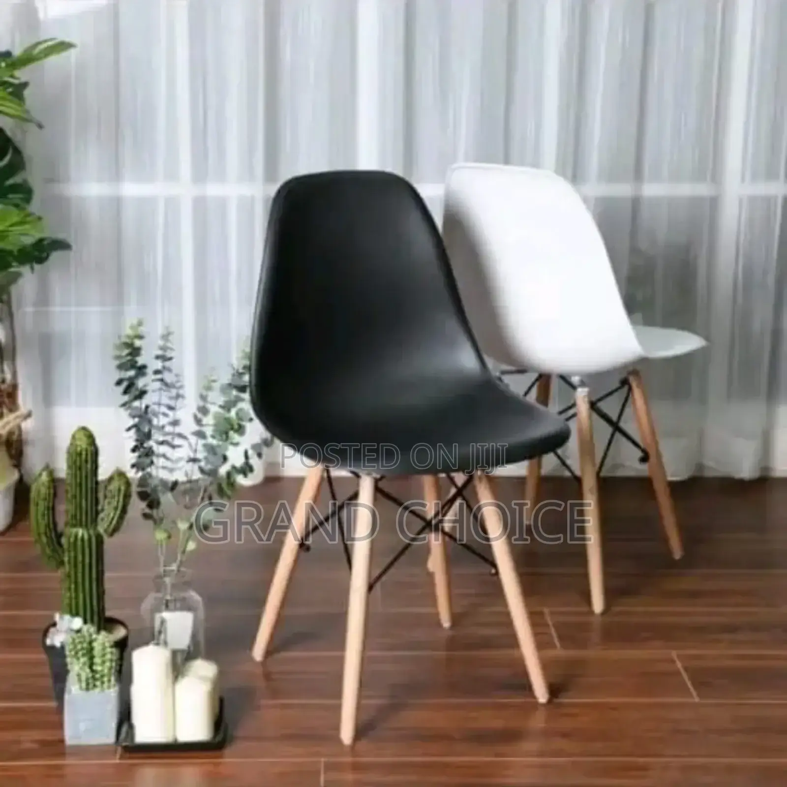 Salon Eames Chair
