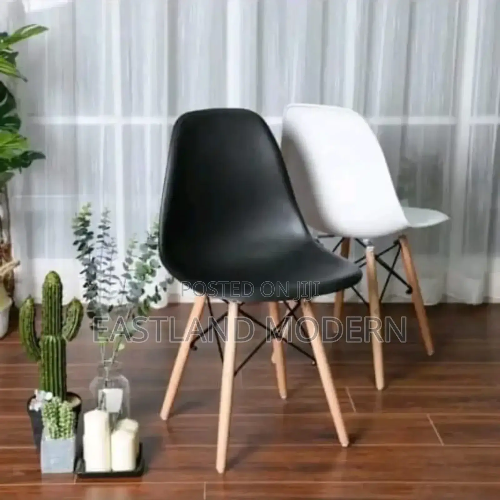 Salon Eames Chair
