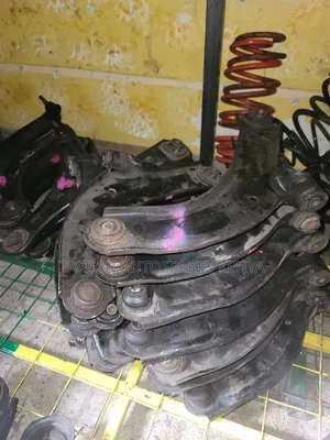 Nissan Note E11 Lower Arms