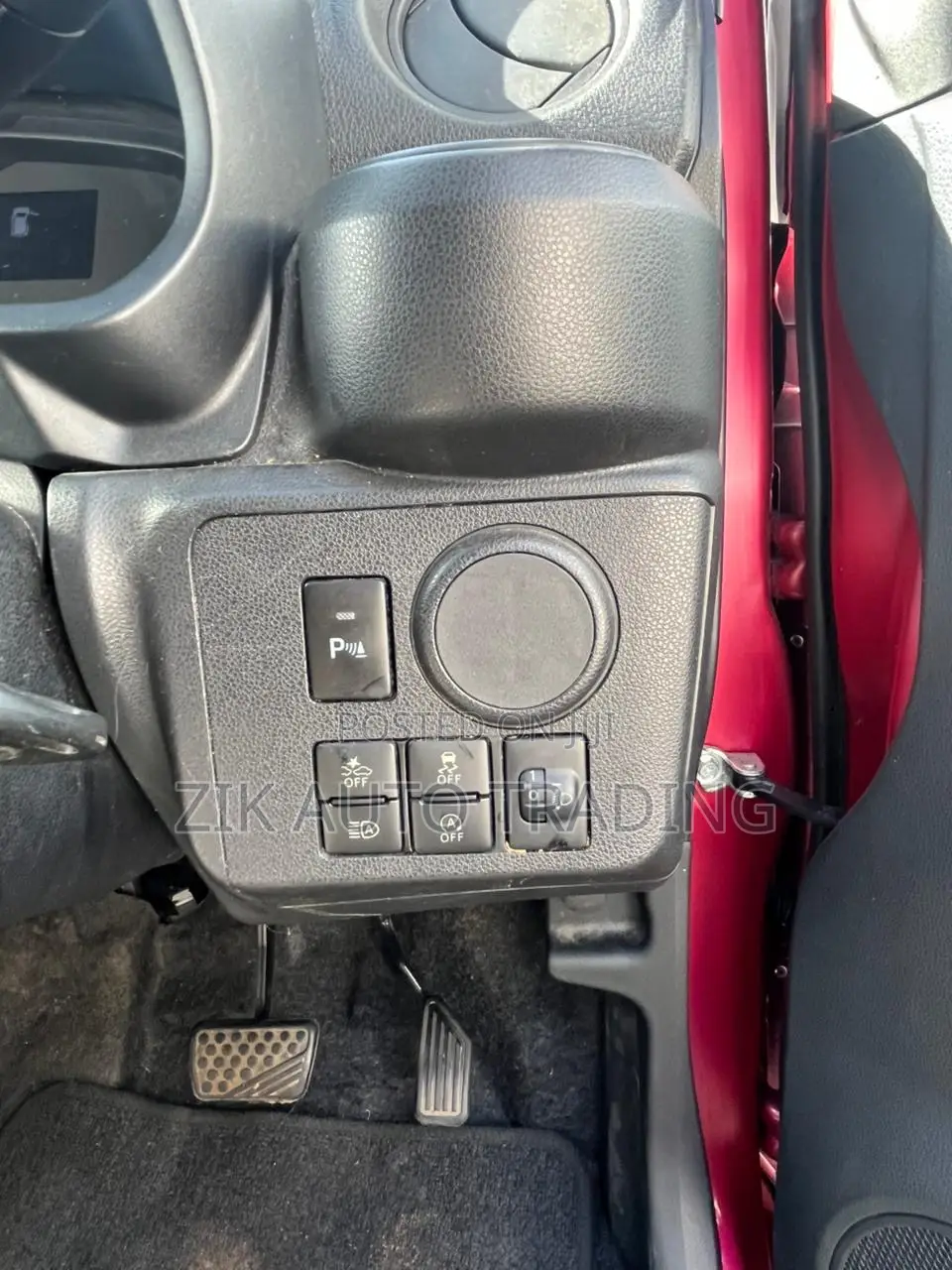 Daihatsu Mira 2019 Red