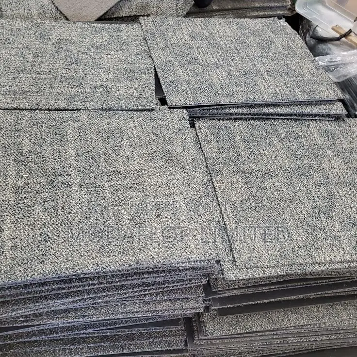 Plain Carpet Tiles for Office Flooring – Different Shades Available