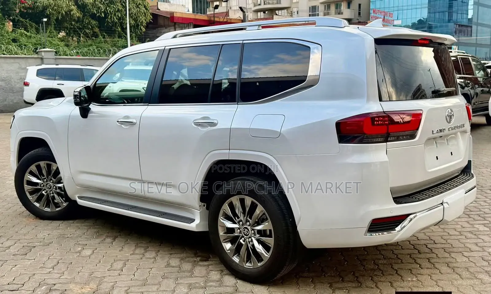 Toyota Land Cruiser 3.3 Diesel 4WD 2022 White