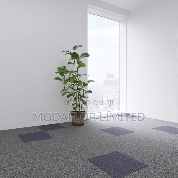 High Quality Plain Carpet Tiles – Suitable for Corporate Use