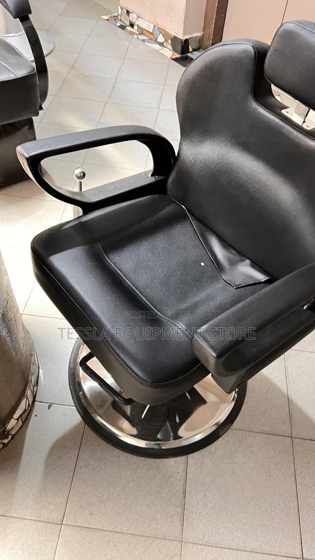 Imported Barber Chair - main view