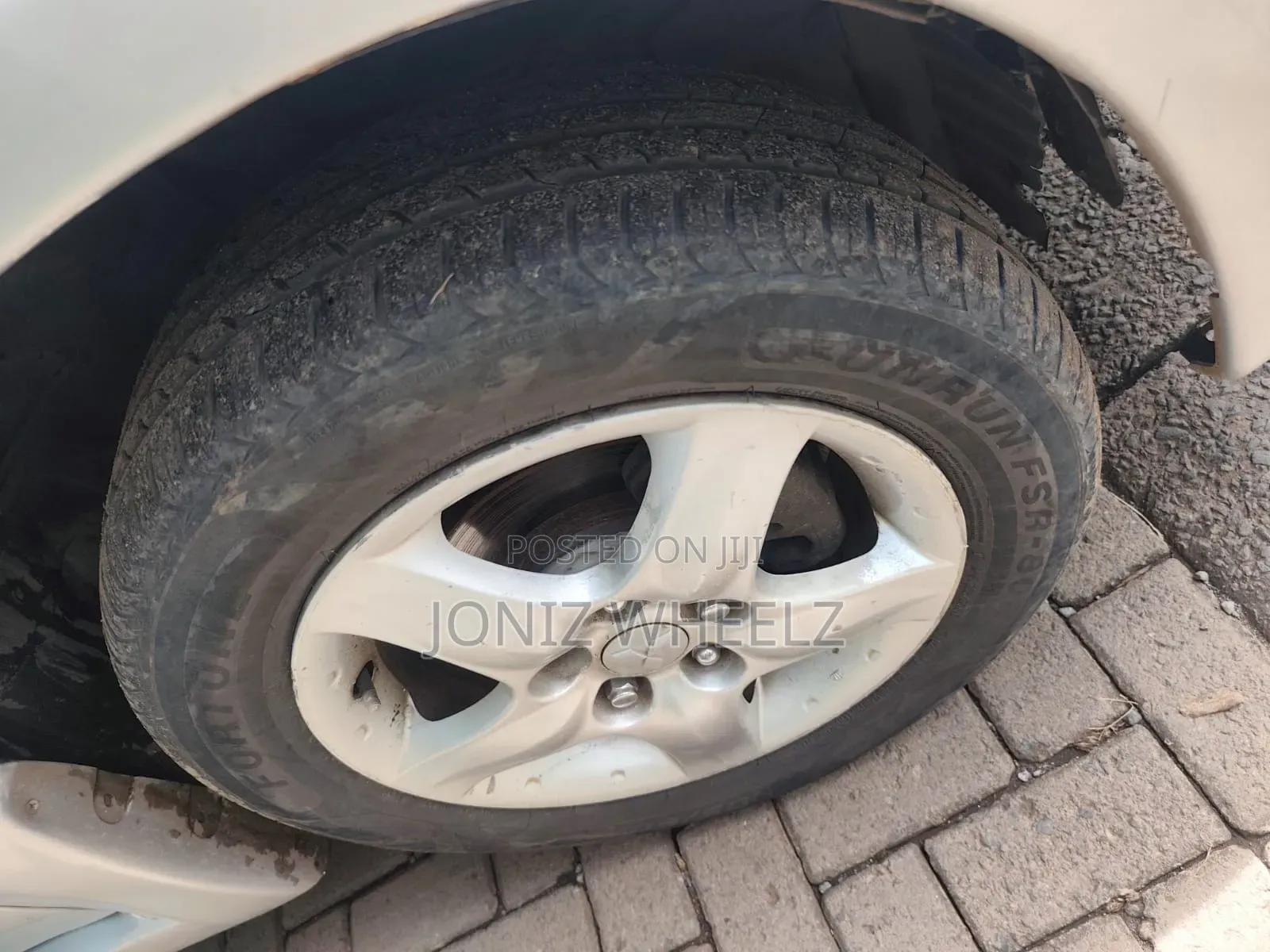 Mitsubishi Airtrek 2.0 Turbo-R 2005 Silver