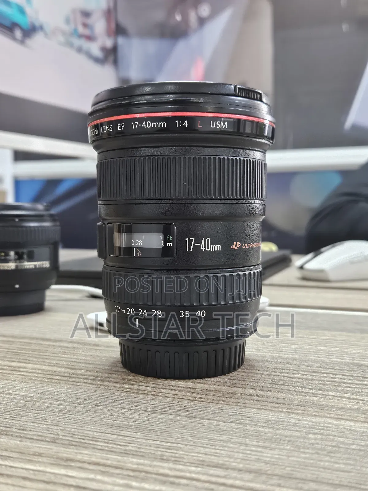 Canon Zoom Lens Ef 17-40mm 1:4 L Usm
