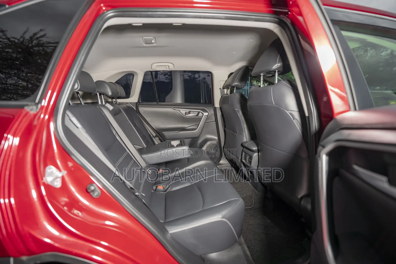 Toyota RAV4 2019 Red