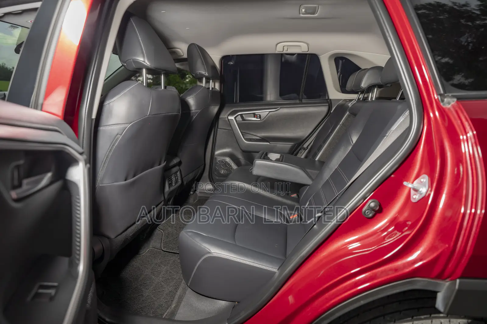 Toyota RAV4 2019 Red