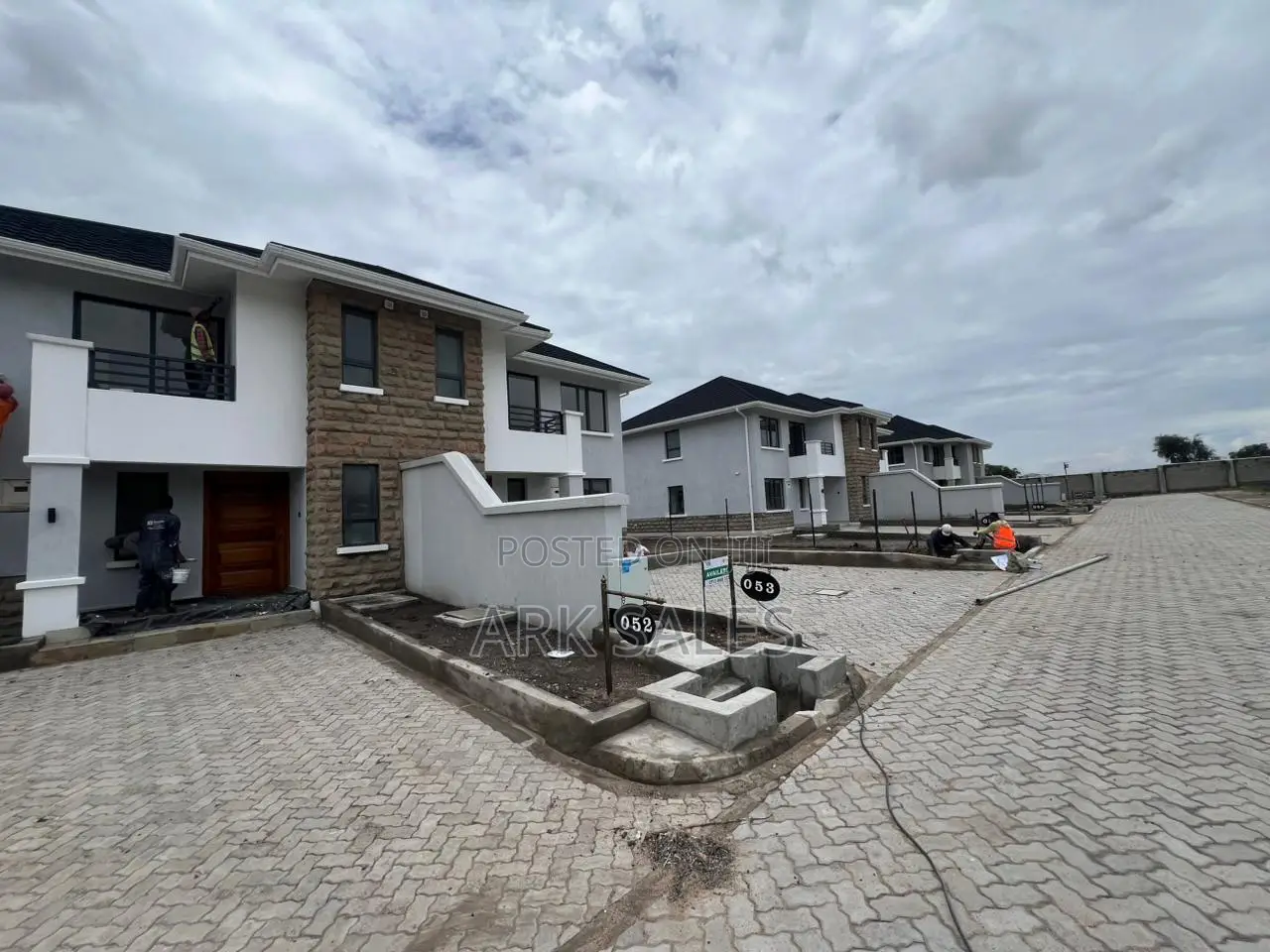 4bdrm Maisonette in Lukenya Plains for sale