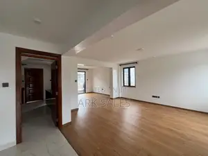 4bdrm Maisonette in Lukenya Plains for sale