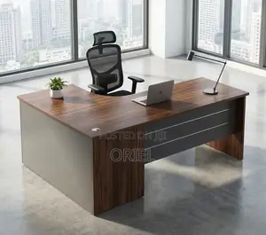 Office Desk : 1400mm Curved Executive Office Desk