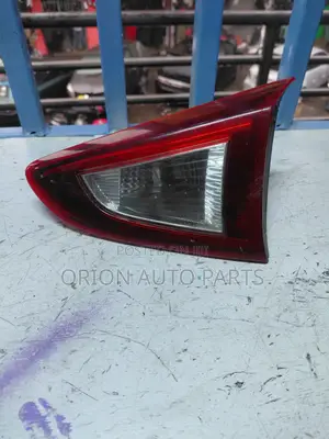 Mazda Demio Bootlight