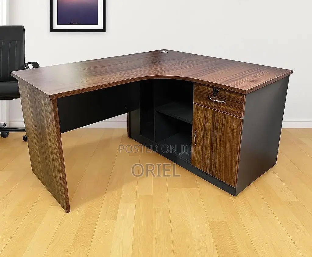 Office Desk : 1400mm Curved Executive Office Desk
