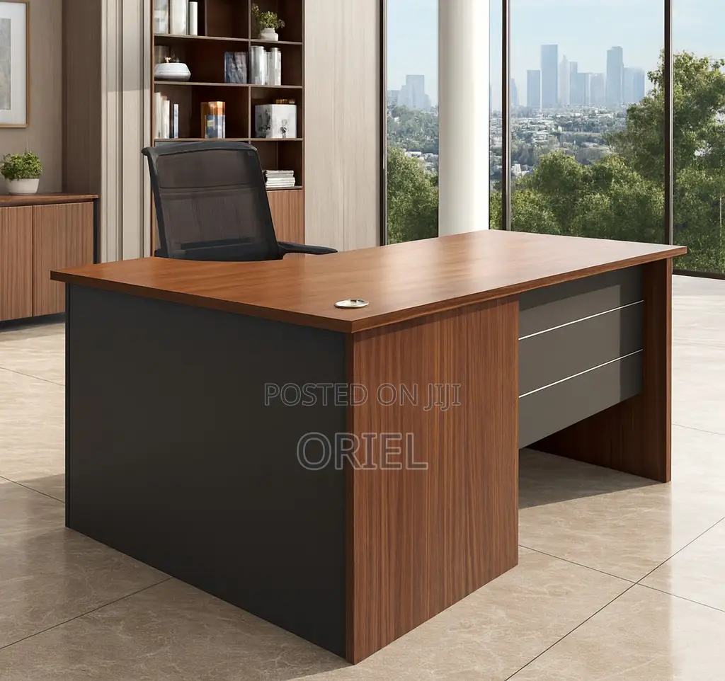 Office Desk : 1400mm Curved Executive Office Desk