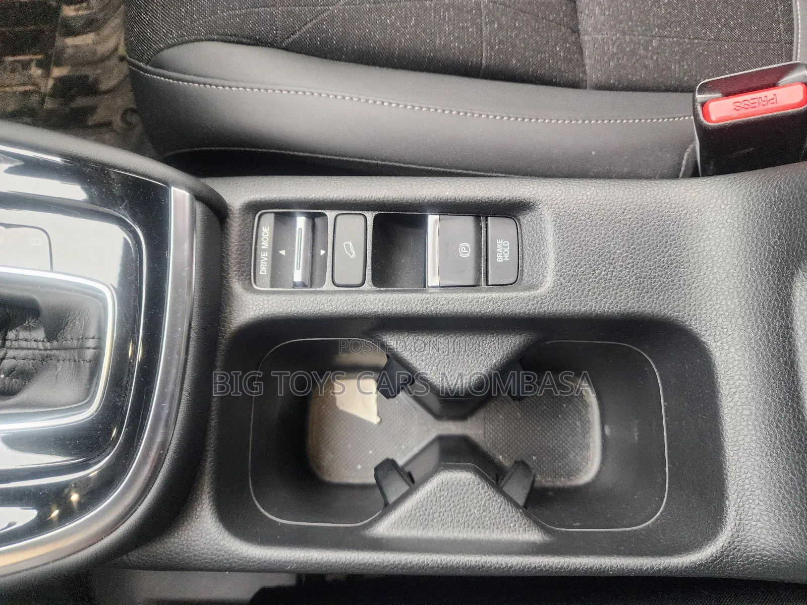Honda Vezel 2021 Silver