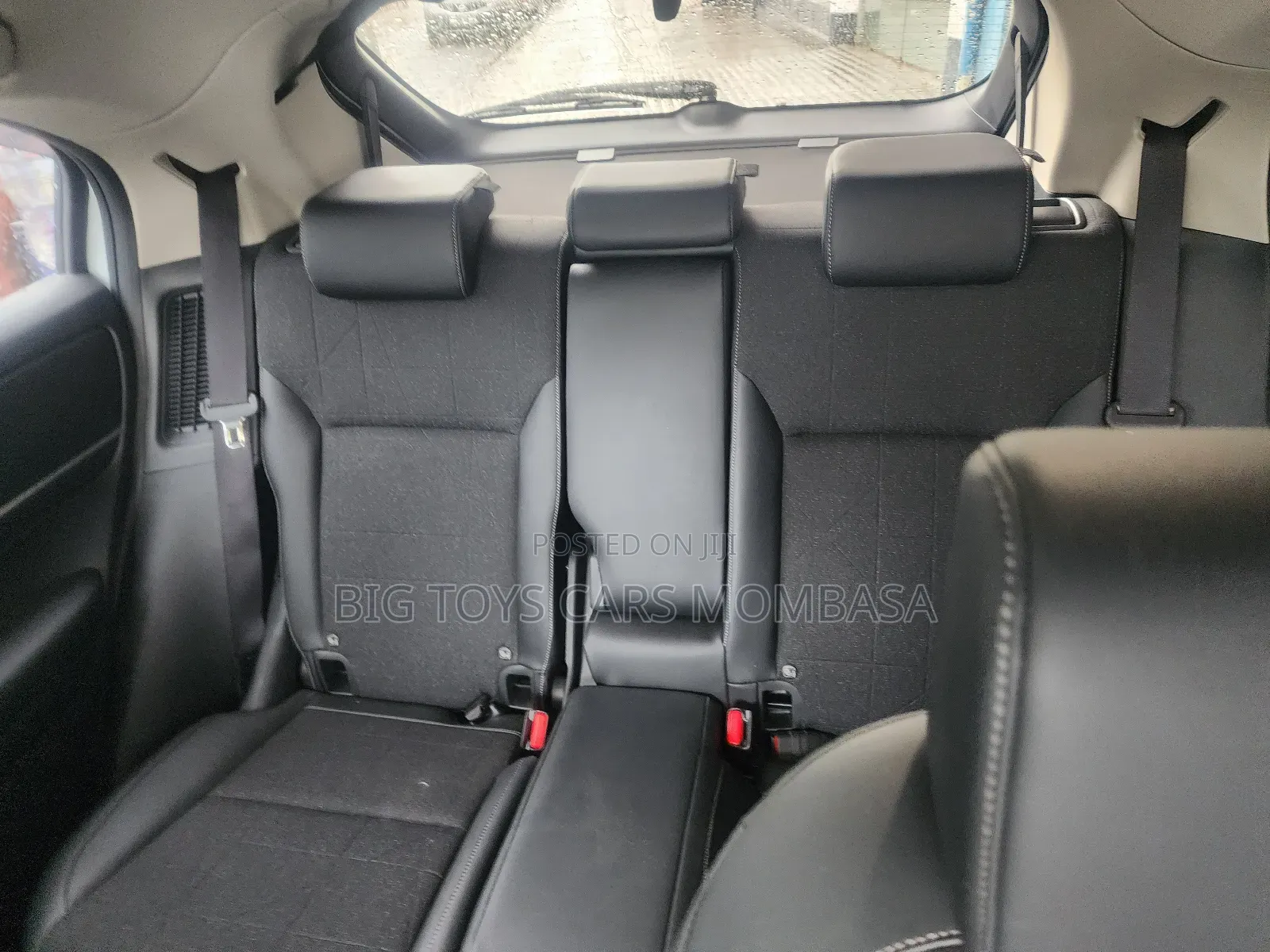 Honda Vezel 2021 Silver