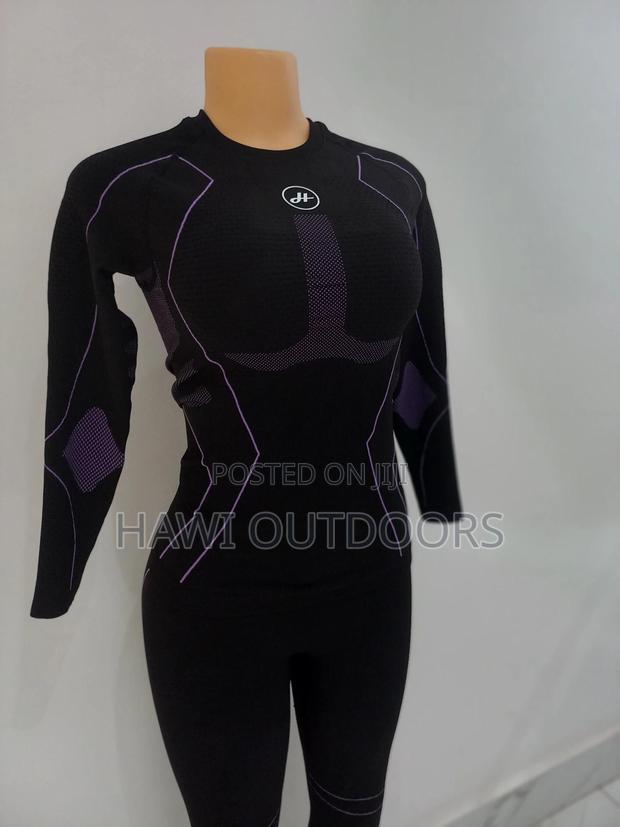 Seamless Compression Base Layer - thumbnail 2