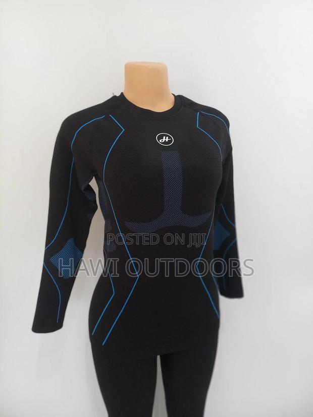 Seamless Compression Base Layer - thumbnail 3