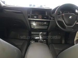 BMW X1 xDrive28i AWD 2017 White