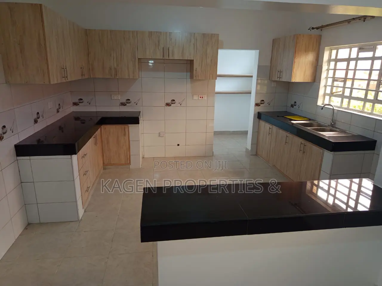 3bdrm Bungalow in Kitengela for sale