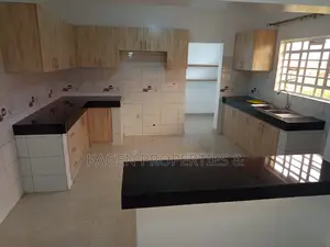 3bdrm Bungalow in Kitengela for sale