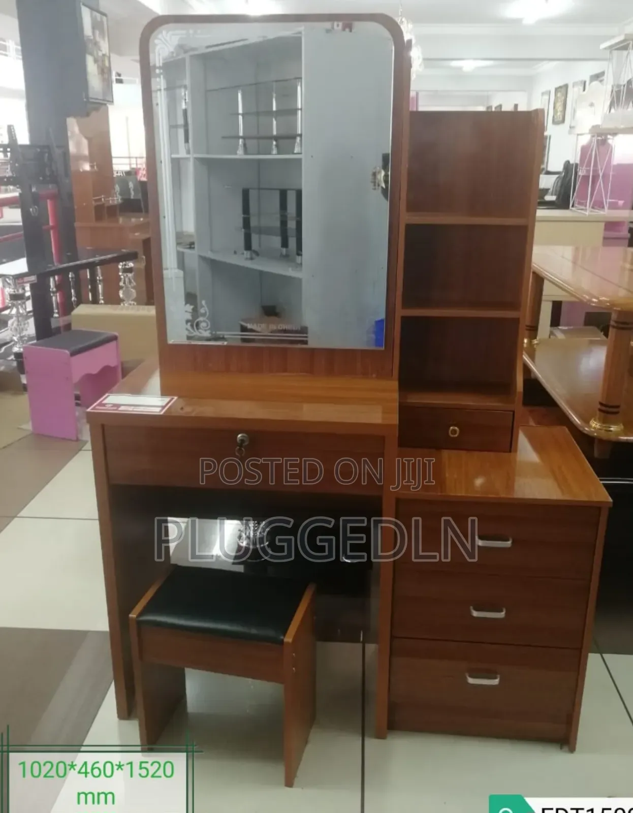Brown Dressing Table With Sliding Mirror .