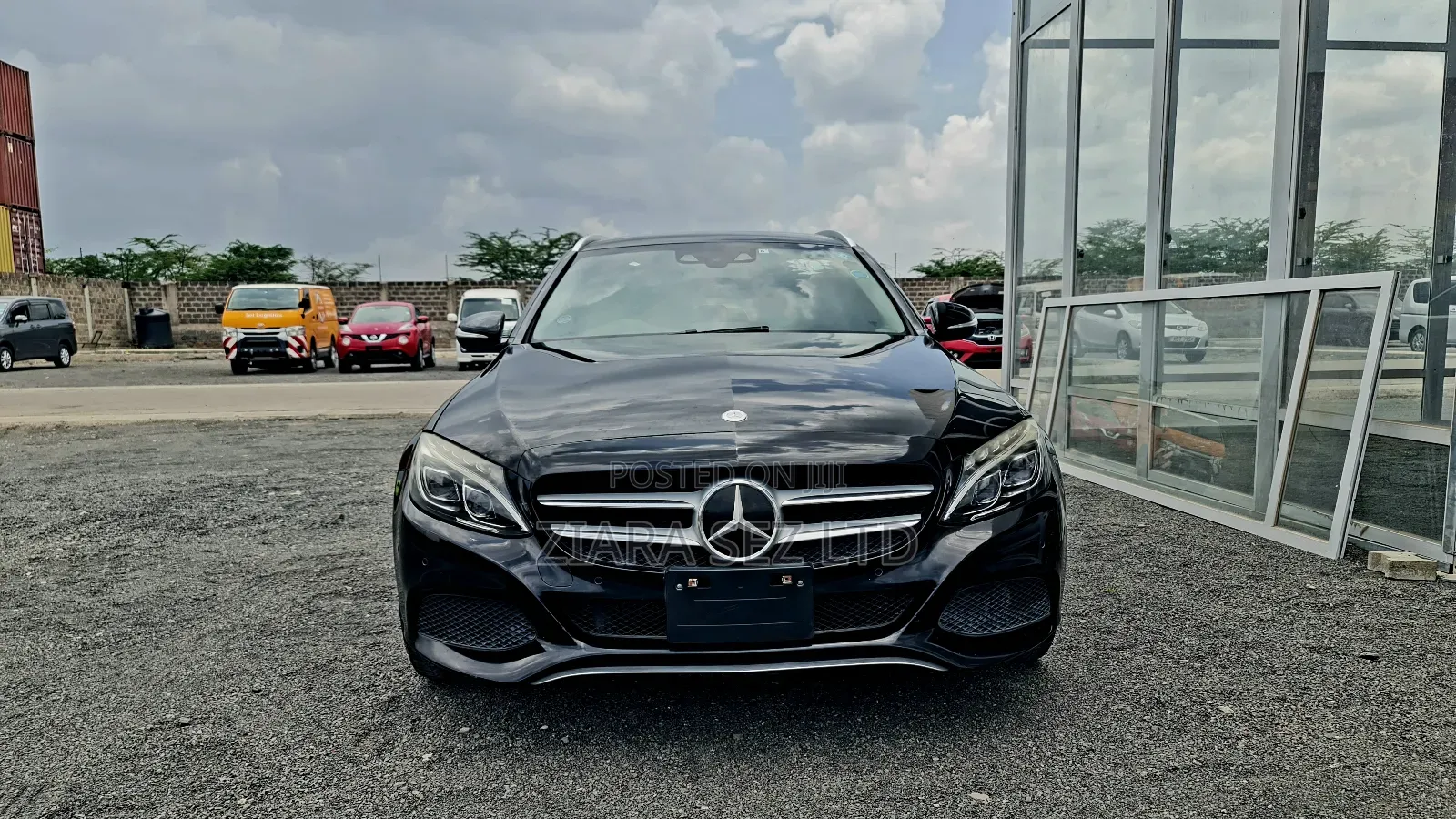 Mercedes-Benz C200 2015 Black