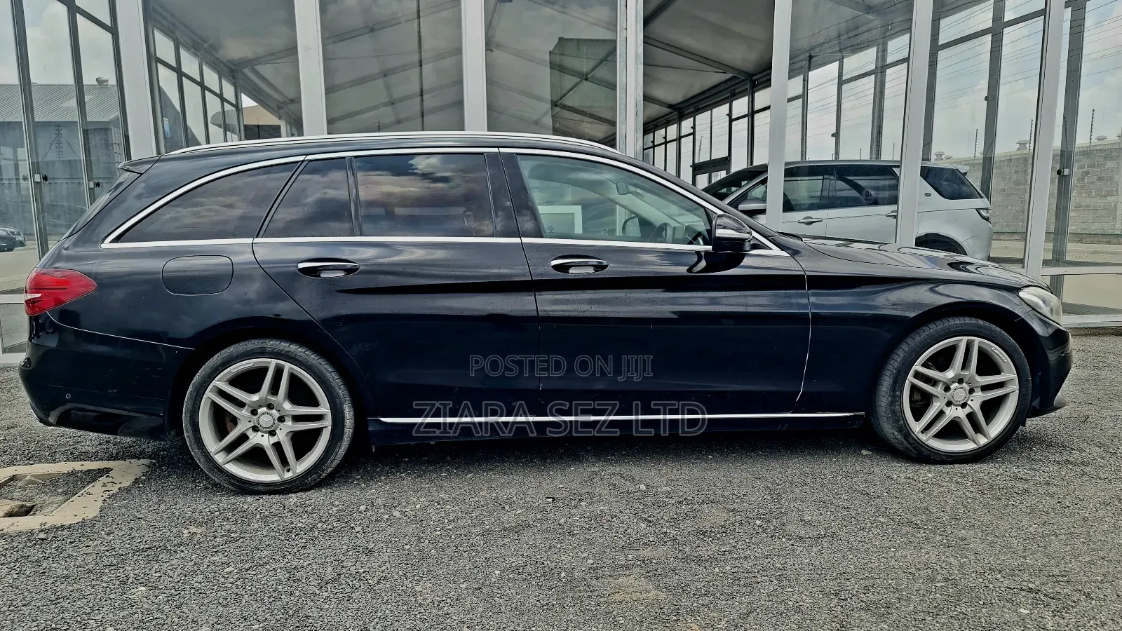 Mercedes-Benz C200 2015 Black
