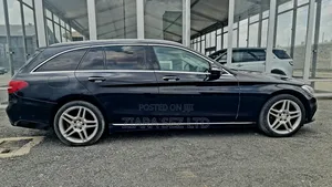 Mercedes-Benz C200 2015 Black