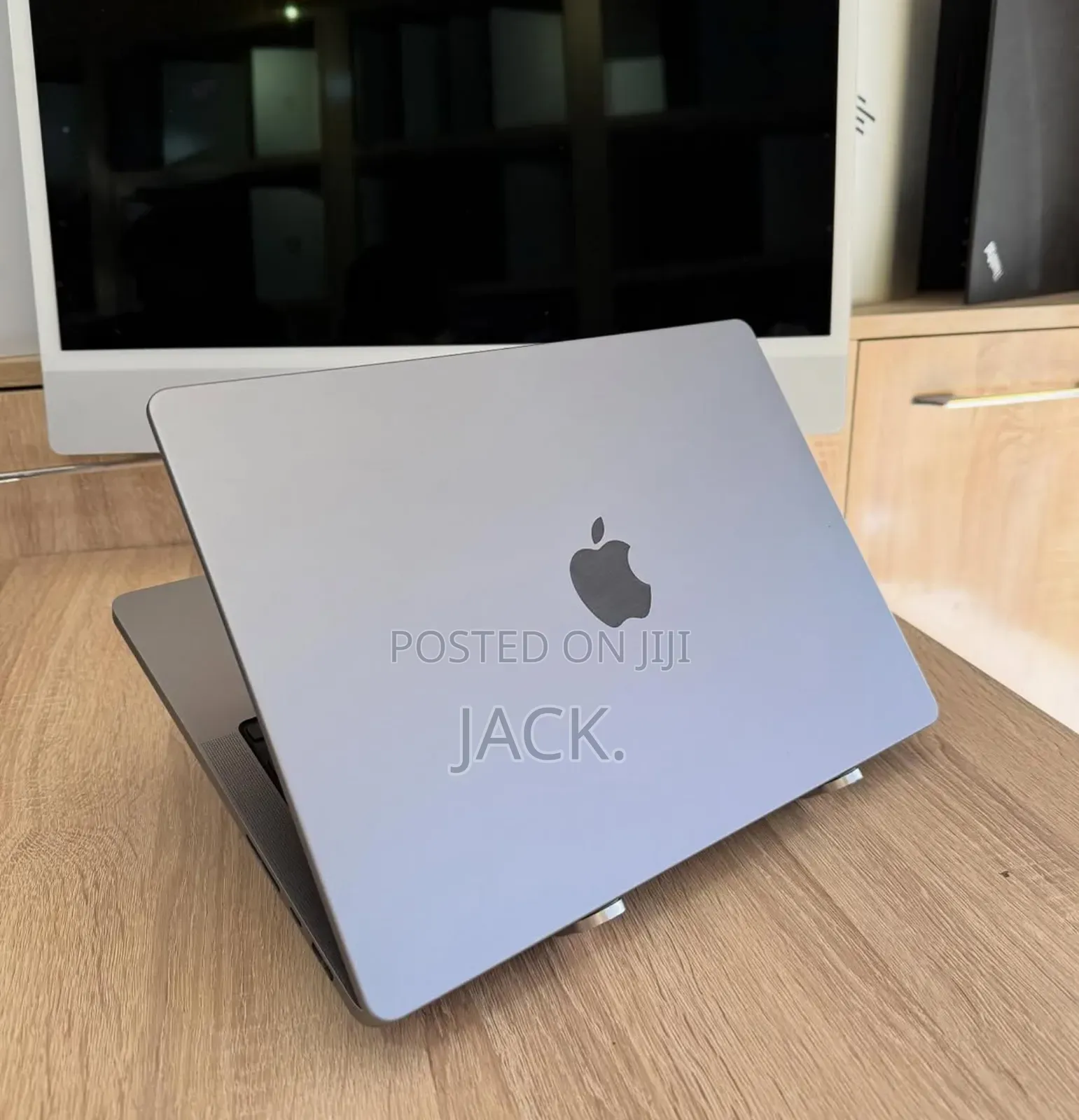 Laptop Apple MacBook Pro 2023 M2 Max 64GB Apple M2 SSD 4T