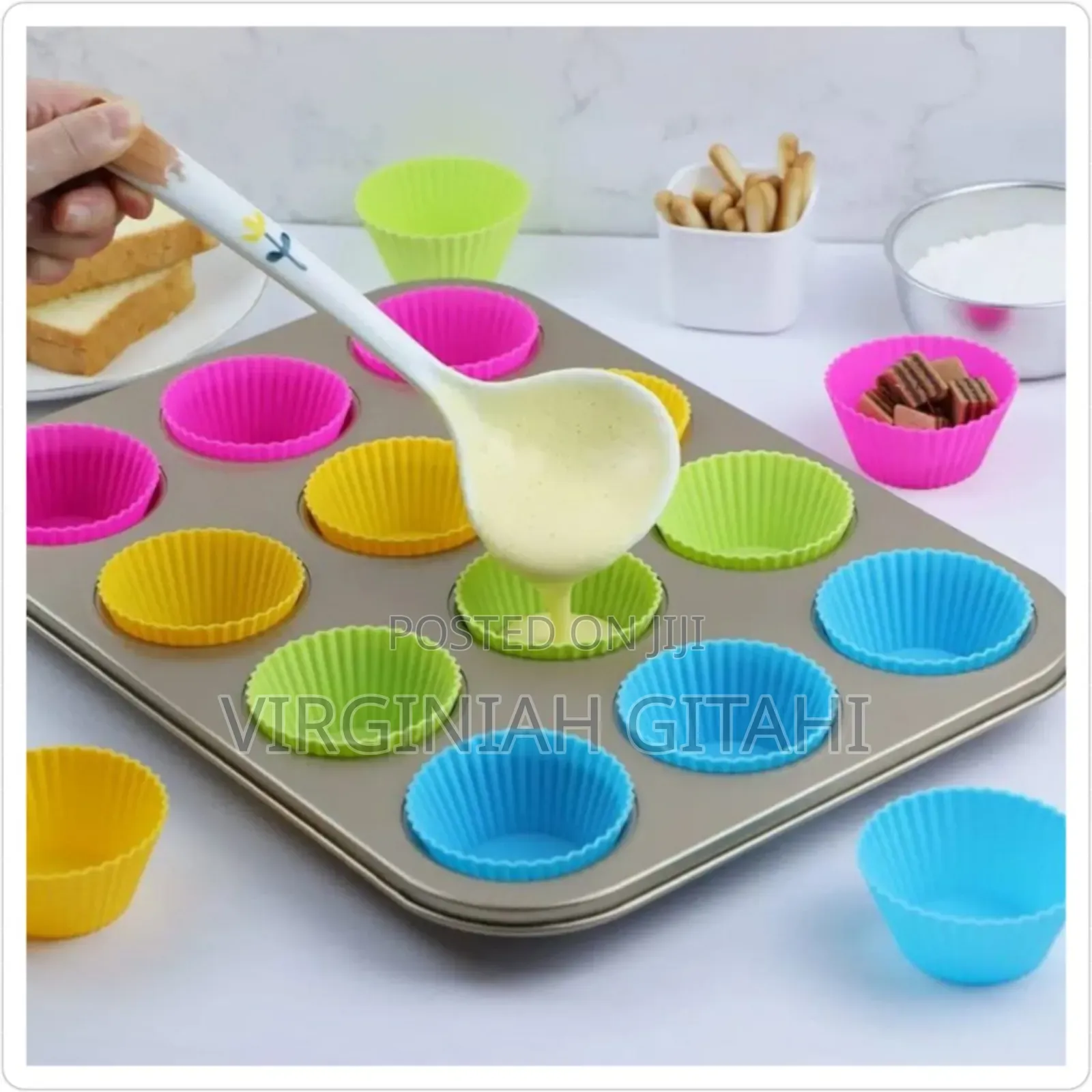 *12pcs Silicon Reusable Moulds With Cup Cake Baking Mould