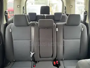 Toyota Noah 2.0 FWD (8 Seater) 2020 Silver