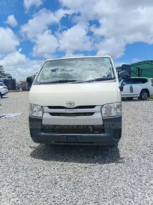 New Toyota HiAce 2019 White