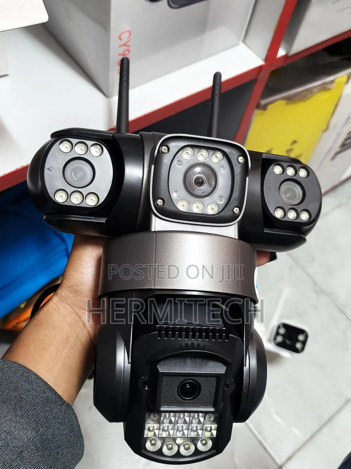 V380 Pro 4g Sim Camera Outdoor Triple Screen