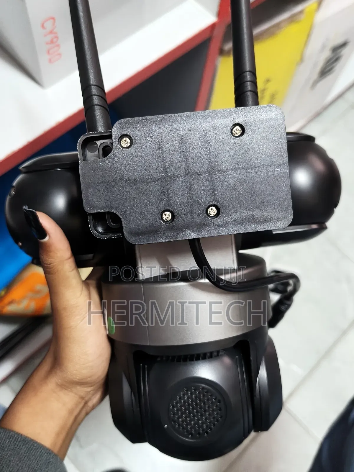 Waterproof Triple Lens Inbuilt Battery Electric 4g