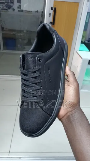 Calin Klein Casual Tripple Black